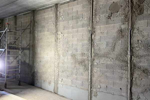 Veiksmīgi realizēts apmetuma projekts tirdzniecības centrā “SOLO” Cēsīs